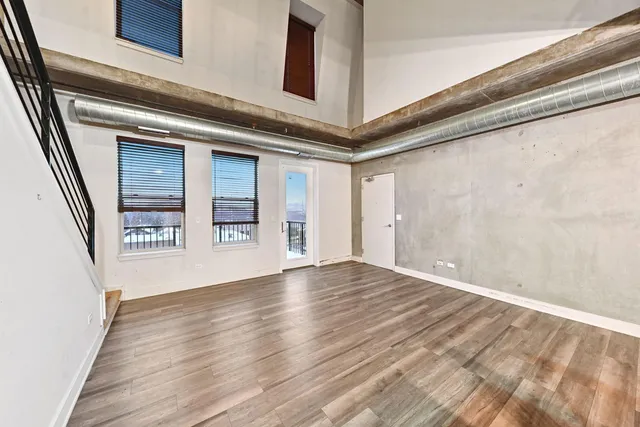 a view of a walk in closet