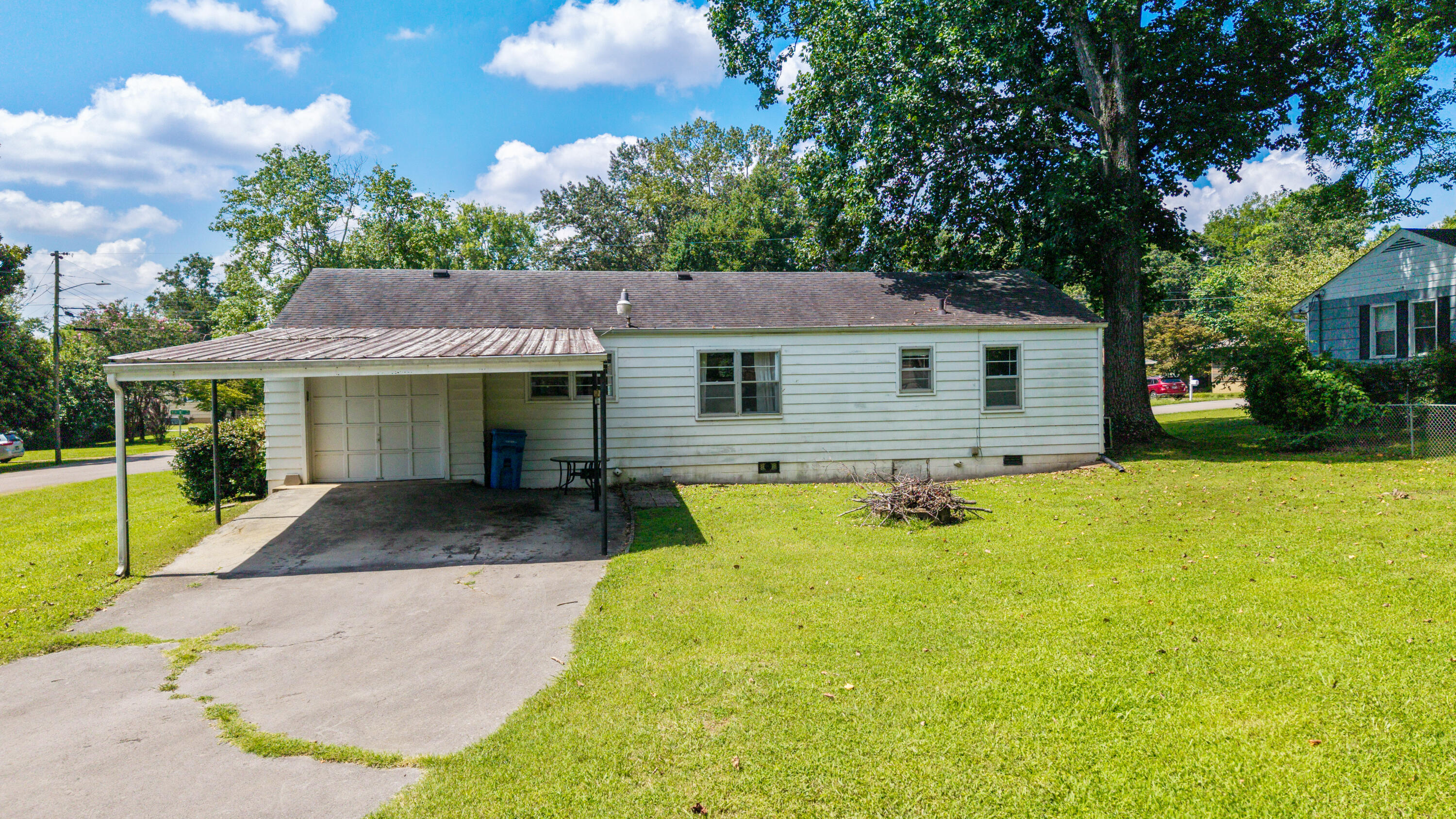 6613 Riggins Drive Chattanooga, TN 37421 - Photo 20 of 22 DJI_20250724121101_0019_D