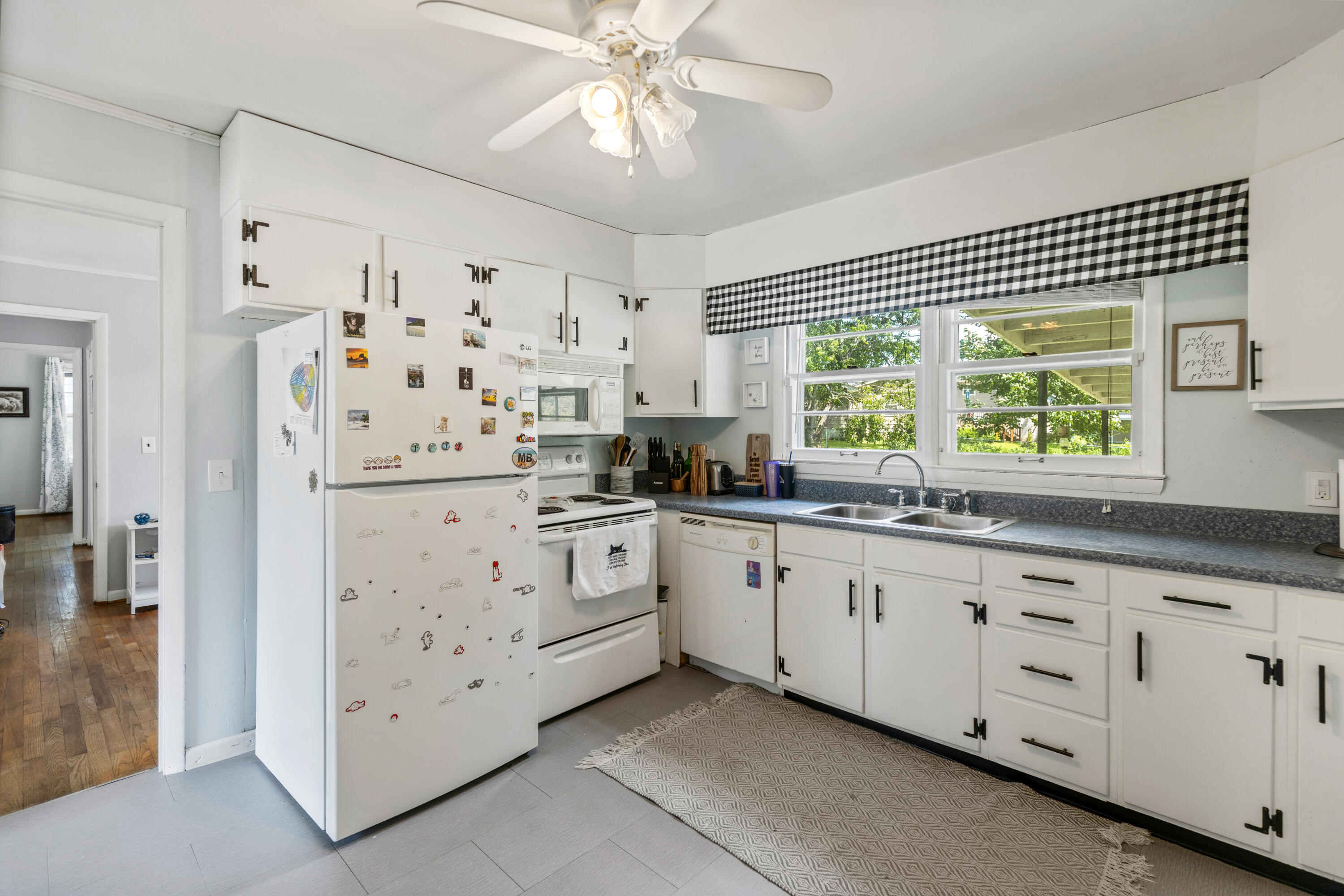 6613 Riggins Drive Chattanooga, TN 37421 - Photo 10 of 22 146A9389