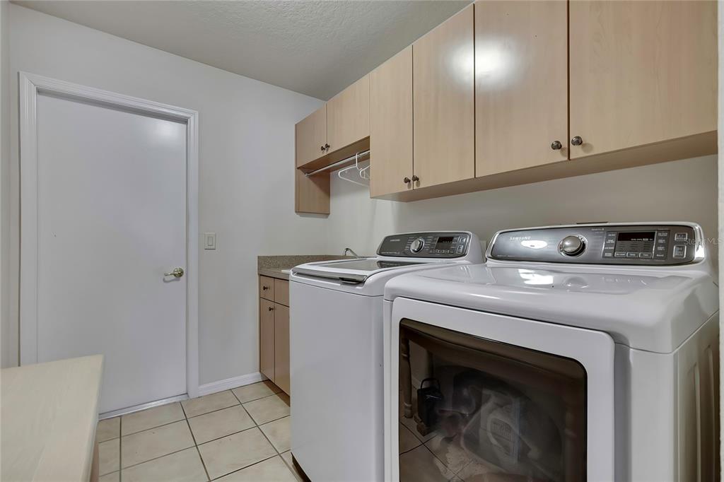 3786 South Emma Jane Terrace Homosassa, FL 34448 - Photo 22 of 32 a utility room with dryer and washer