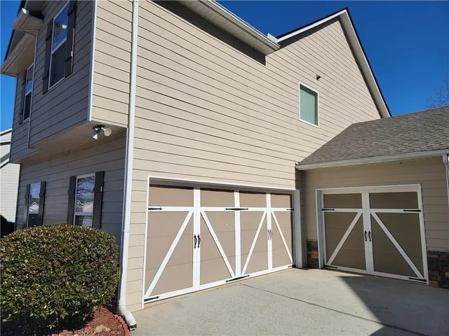 $405,000 | 738 Round Tree Court Southeast, Lawrenceville, GA 30045