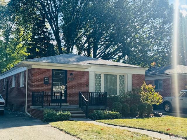 3945 Harding Street Dearborn Heights, MI 48125 - Photo 1 of 15