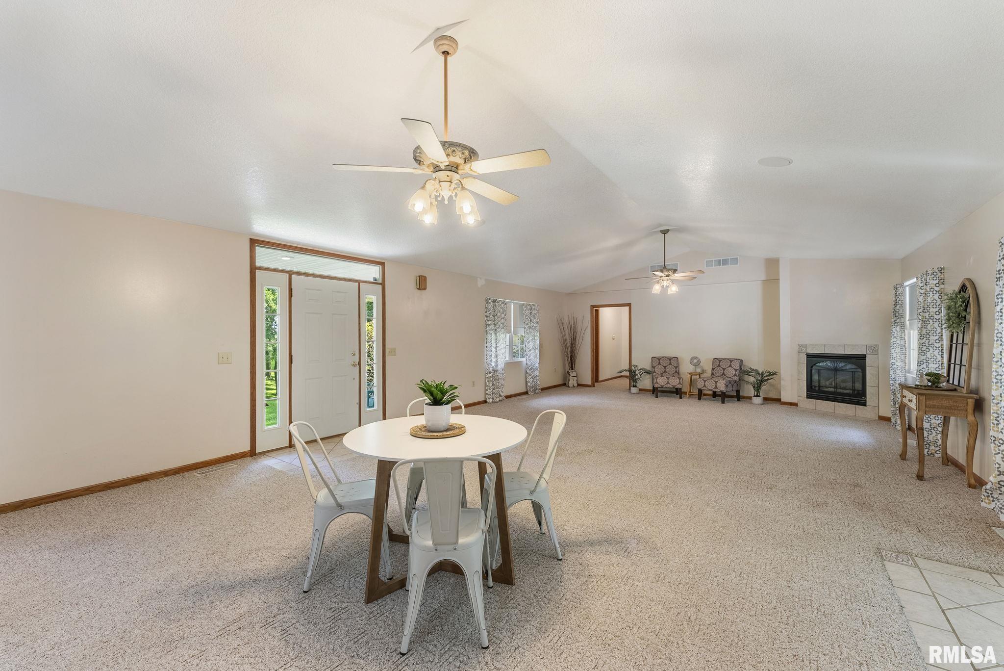 12500 Coon Hunters Road Blue Grass, IA 52726 - Photo 12 of 45 Gallery Image 12