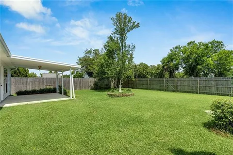 $269,000 | 83 Shearwater Drive, Laplace, LA 70068