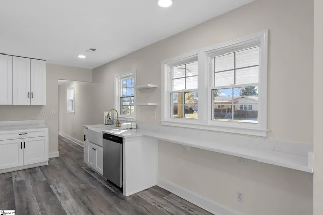 $290,000 | 19 Mc Lean Street, Greenville, SC 29611