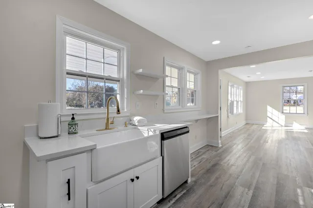 $290,000 | 19 Mc Lean Street, Greenville, SC 29611