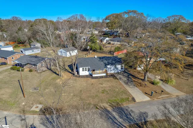 $290,000 | 19 Mc Lean Street, Greenville, SC 29611