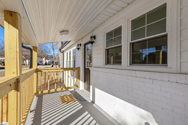 $290,000 | 19 Mc Lean Street, Greenville, SC 29611