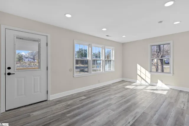 $290,000 | 19 Mc Lean Street, Greenville, SC 29611