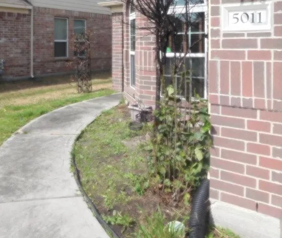 $2,000 | 5011 Forest Hurst Glen, Spring, TX 77373