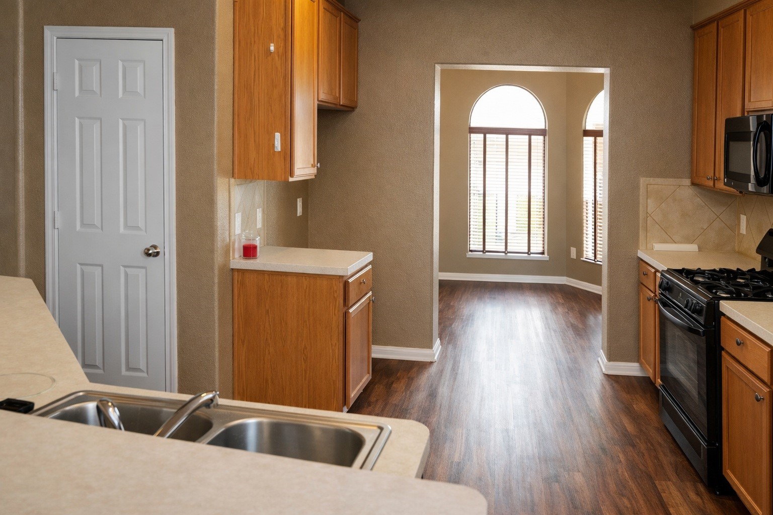 5011 Forest Hurst Glen Spring, TX 77373 - Photo 9 of 11 Kitchen