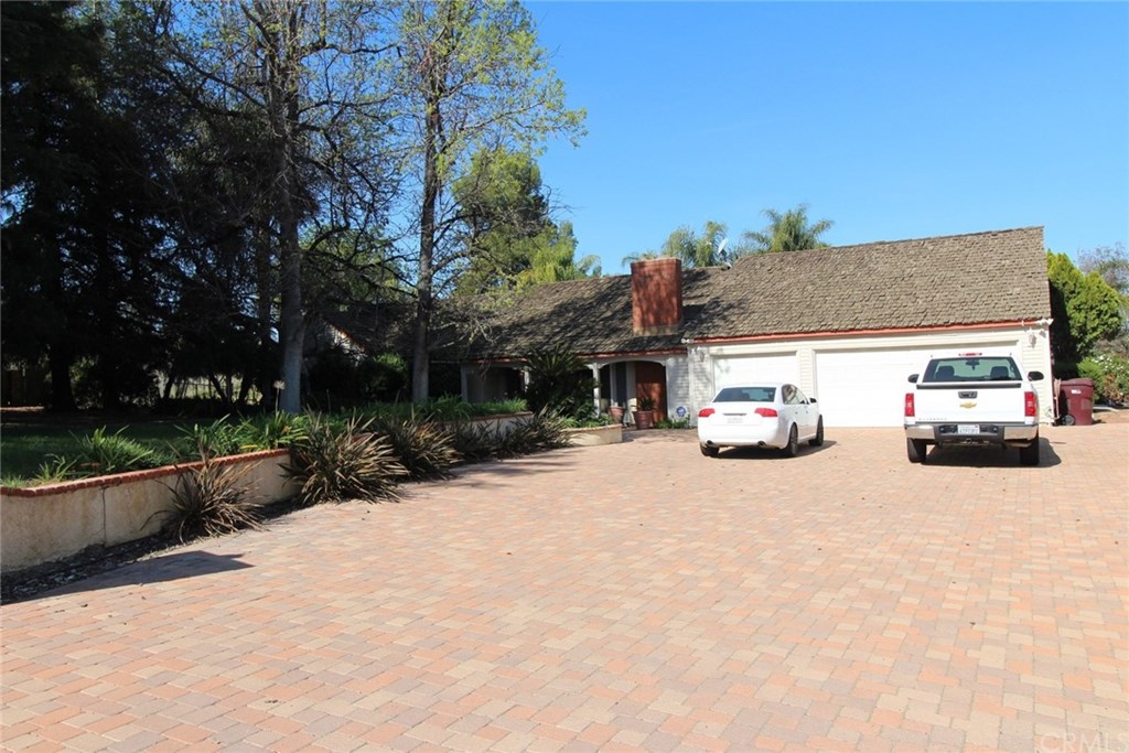 16761 Fox Glen Road Riverside, CA 92504 - Photo 1 of 1