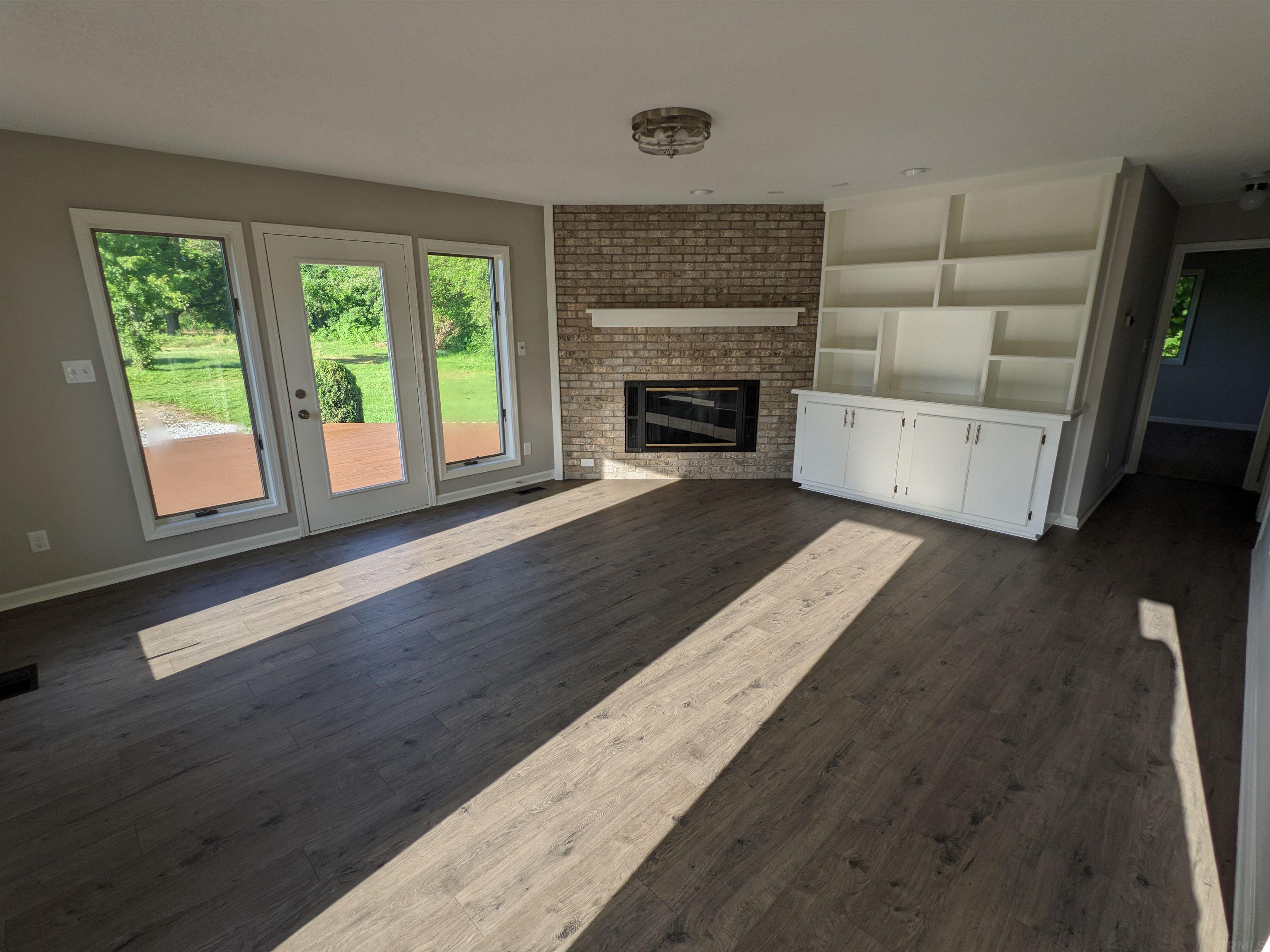 11207 West Washington Center Road Fort Wayne, IN 46818 - Photo 12 of 26 Gallery Image 12