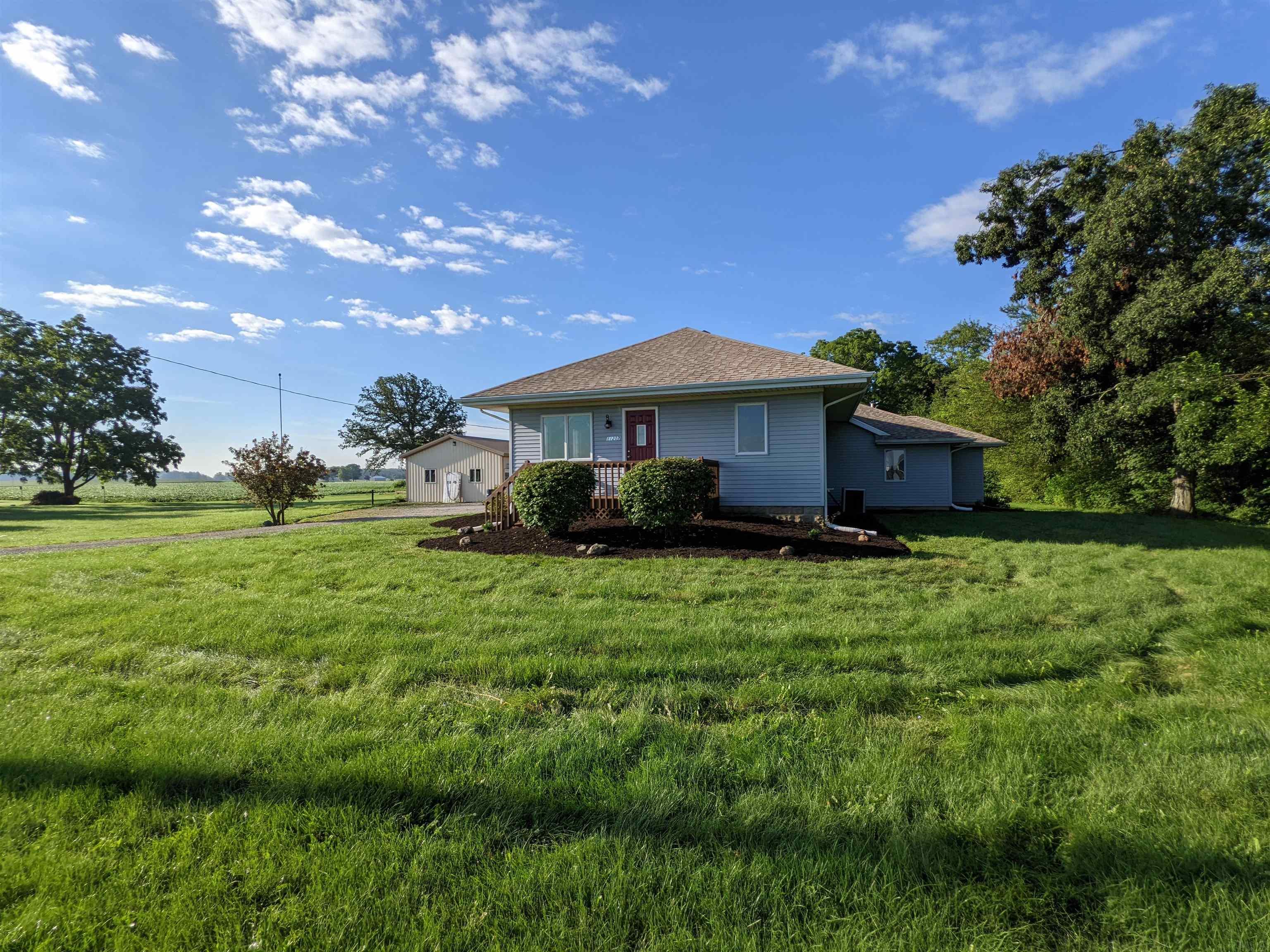 11207 West Washington Center Road Fort Wayne, IN 46818 - Photo 2 of 26 Gallery Image 2
