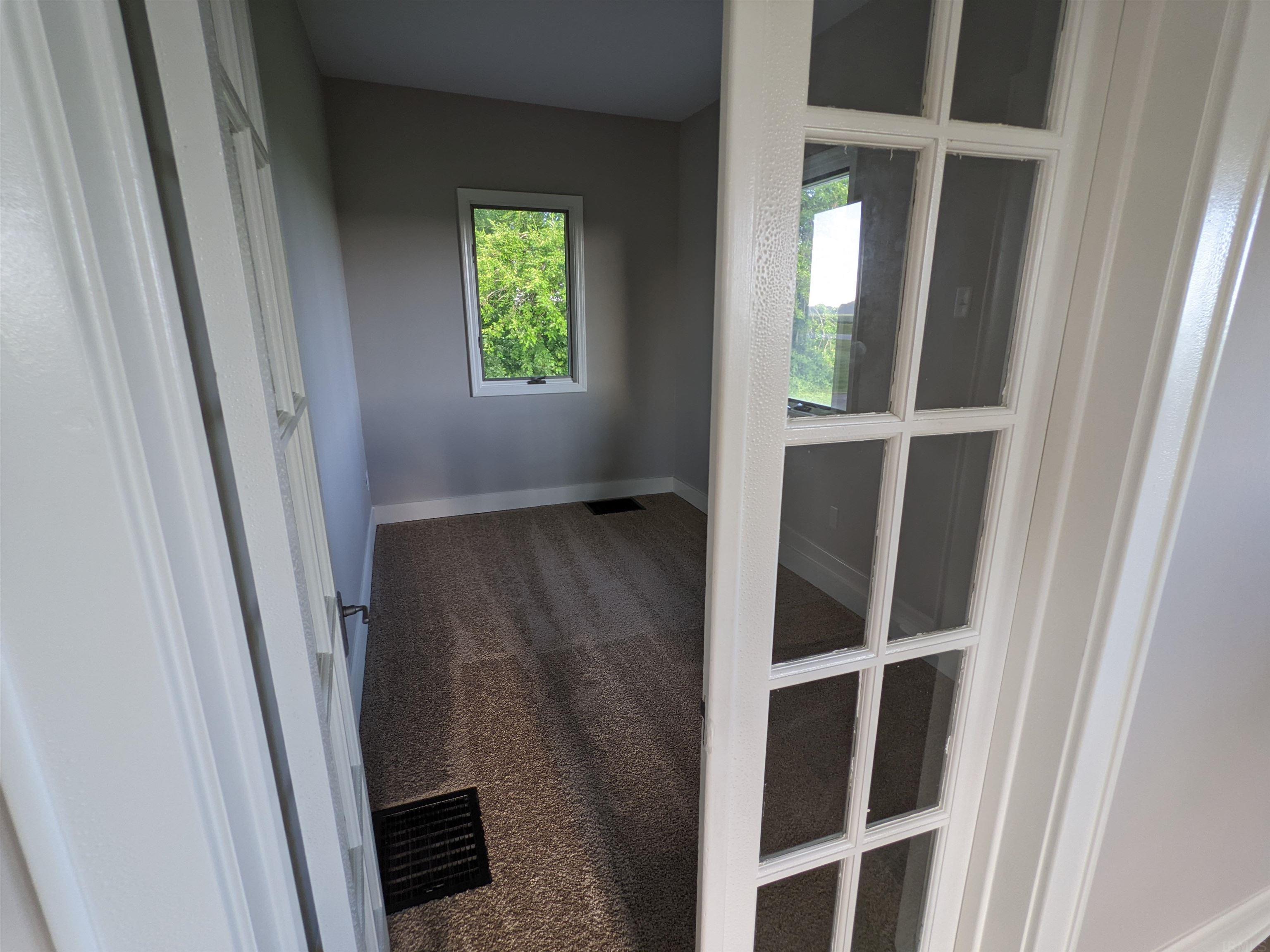 11207 West Washington Center Road Fort Wayne, IN 46818 - Photo 4 of 26 Gallery Image 4