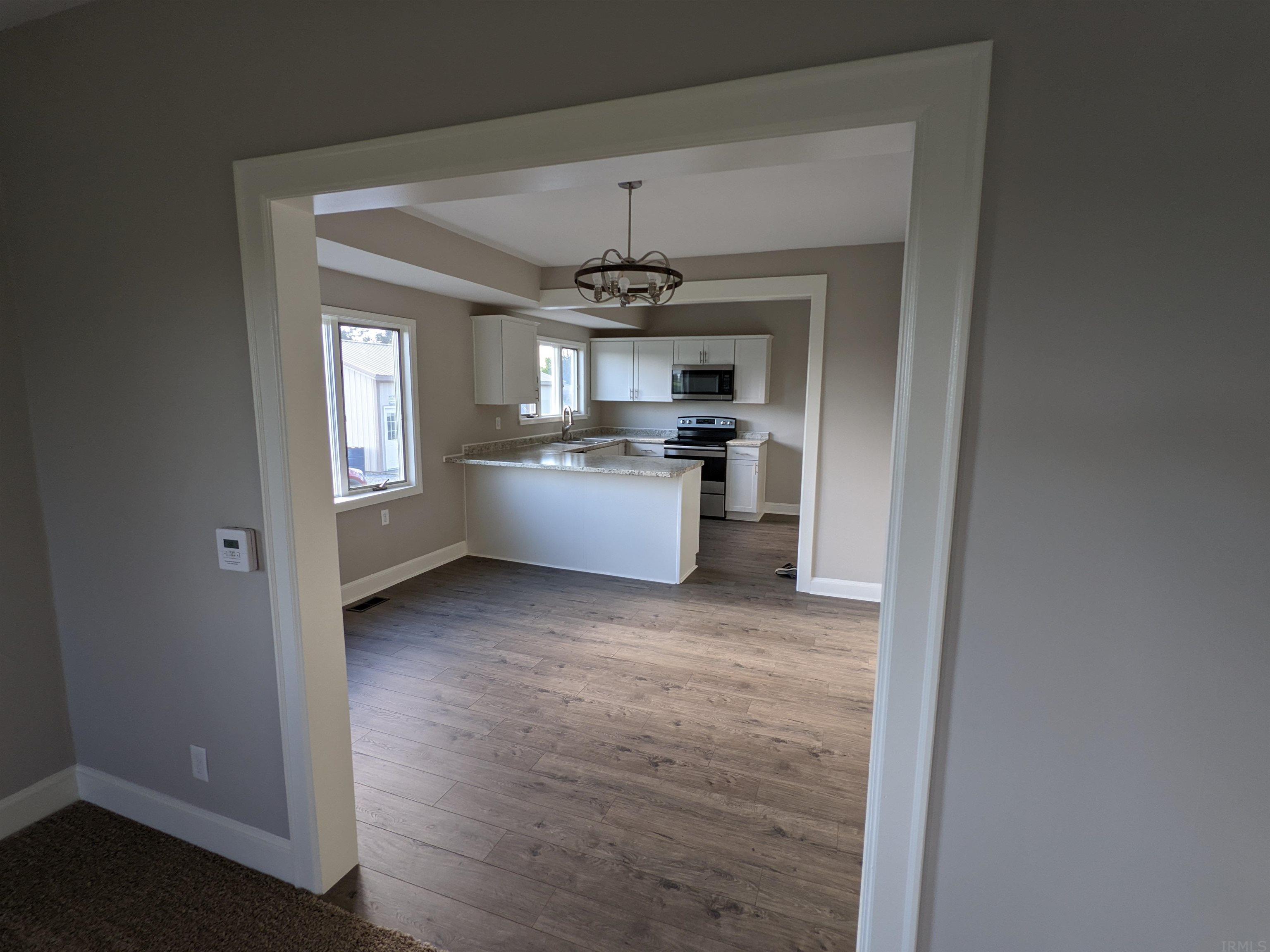 11207 West Washington Center Road Fort Wayne, IN 46818 - Photo 5 of 26 Gallery Image 5