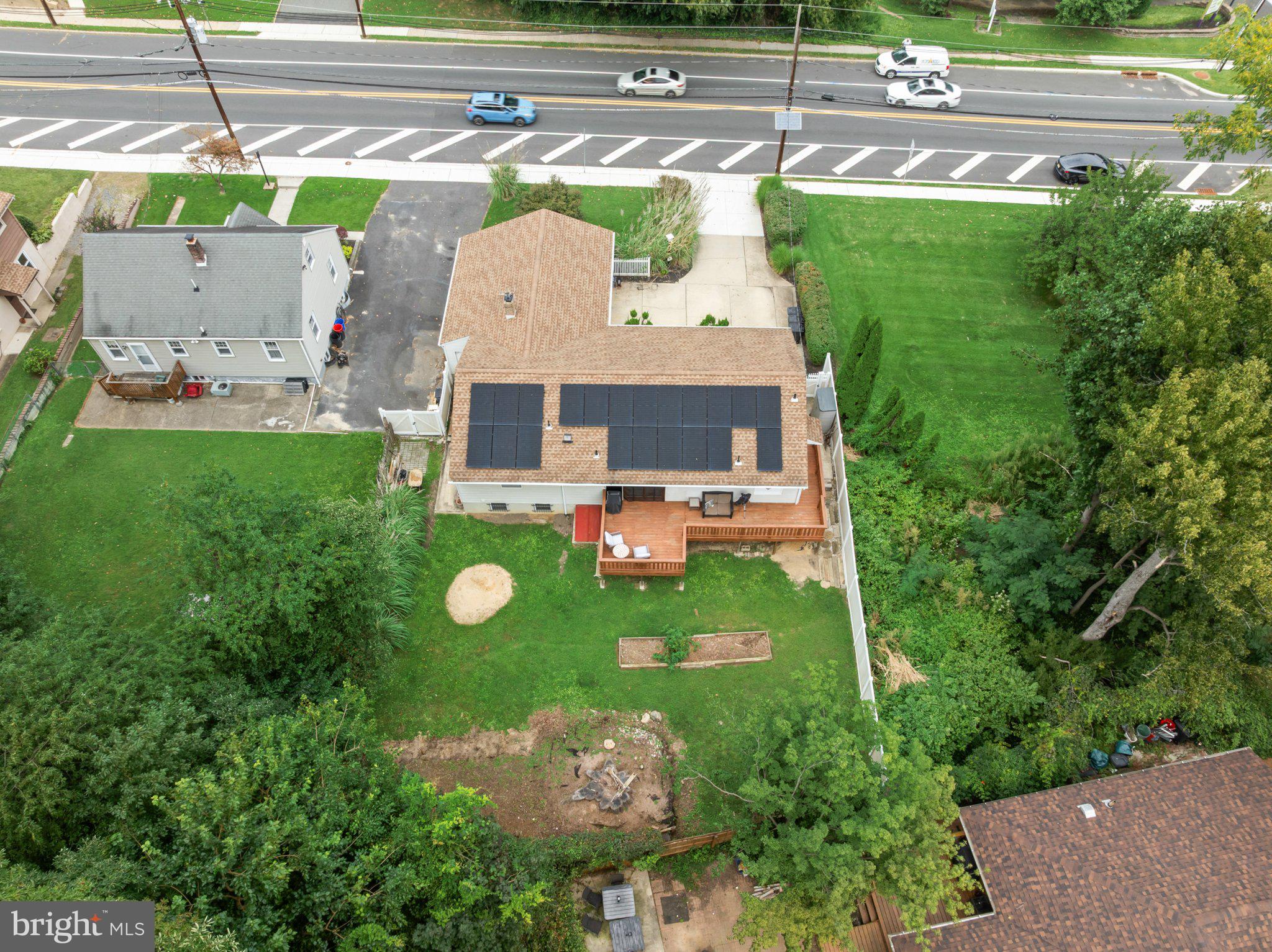 1828 Kings Highway Haddon Heights, NJ 08035 - Photo 73 of 83 Large property with 2 driveways
