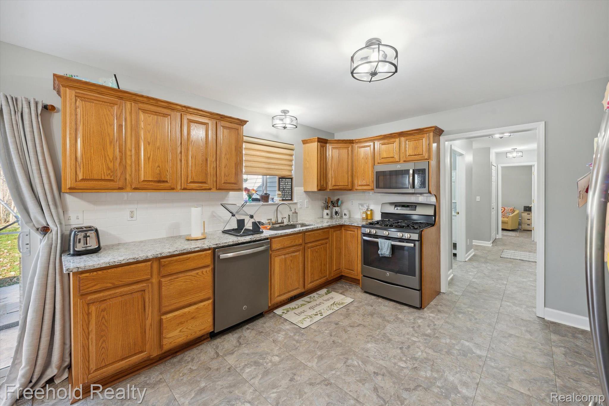 5384 Baldwin Road Swartz Creek, MI 48473 - Photo 8 of 46 Gallery Image 8