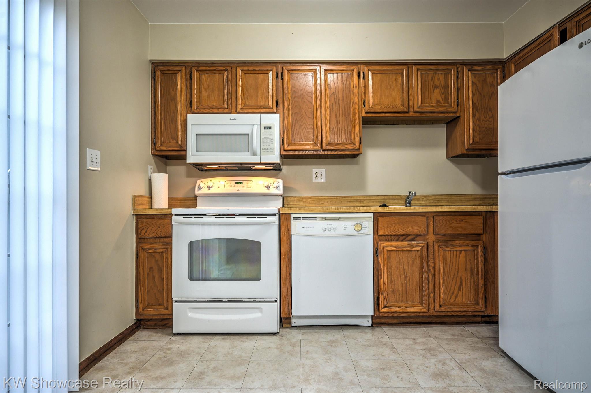 16320 Rudgate Street Southgate, MI 48195 - Photo 15 of 38 Gallery Image 15