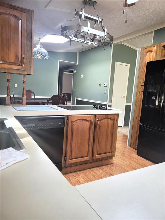 735 Cardinal Lane Apollo, PA 15613 - Photo 3 of 20 a kitchen with a sink and cabinets