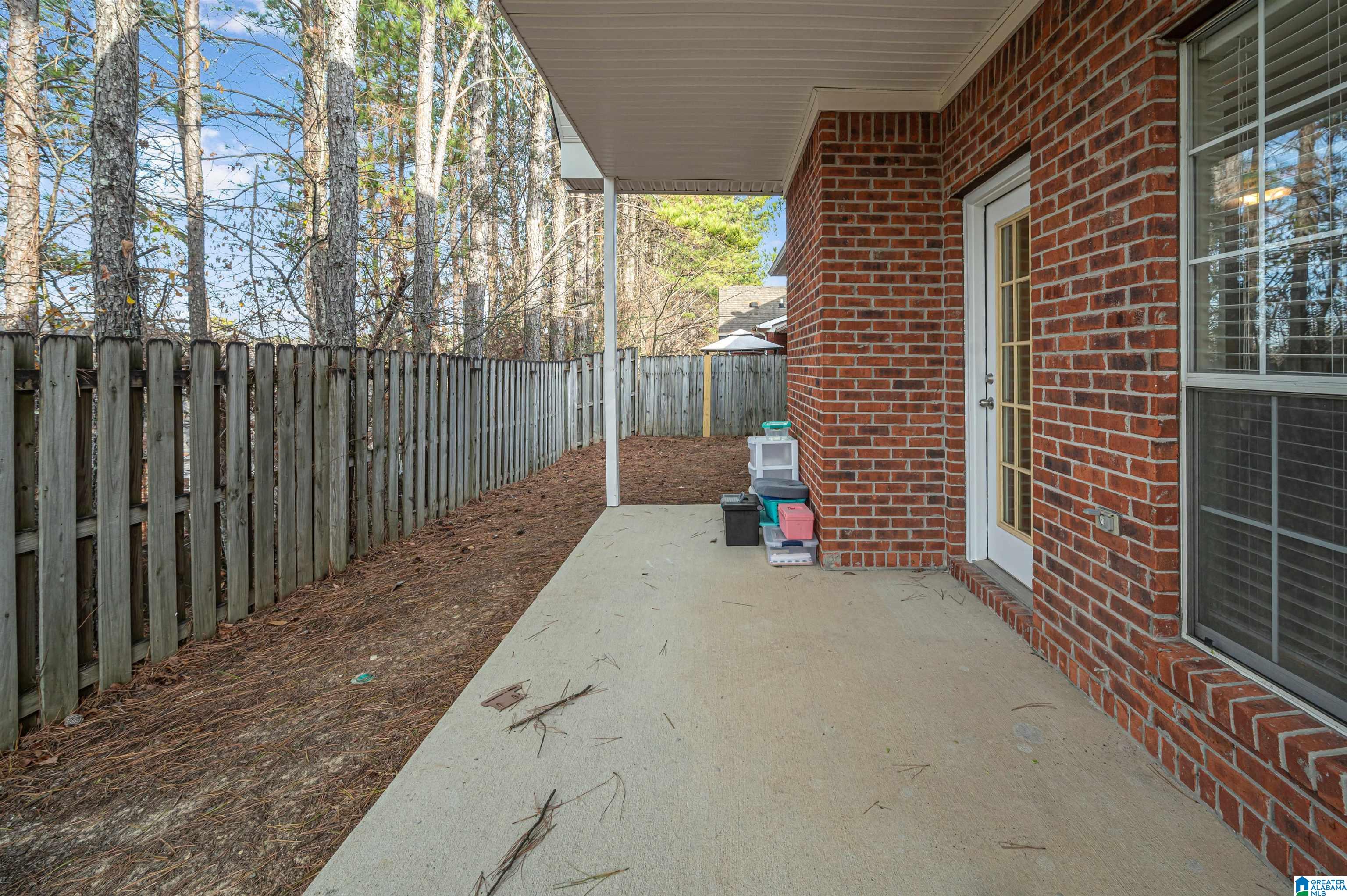 801 Daventry Lane Calera, AL 35040 - Photo 33 of 37