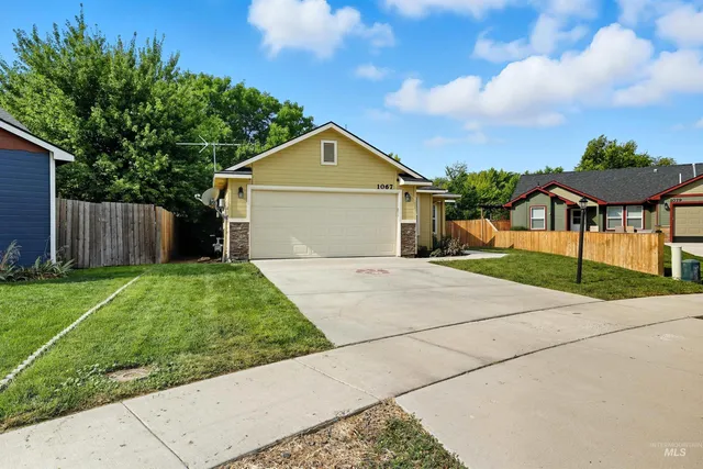 $339,477 | 1067 West Butterfield Street, Weiser, ID 83672