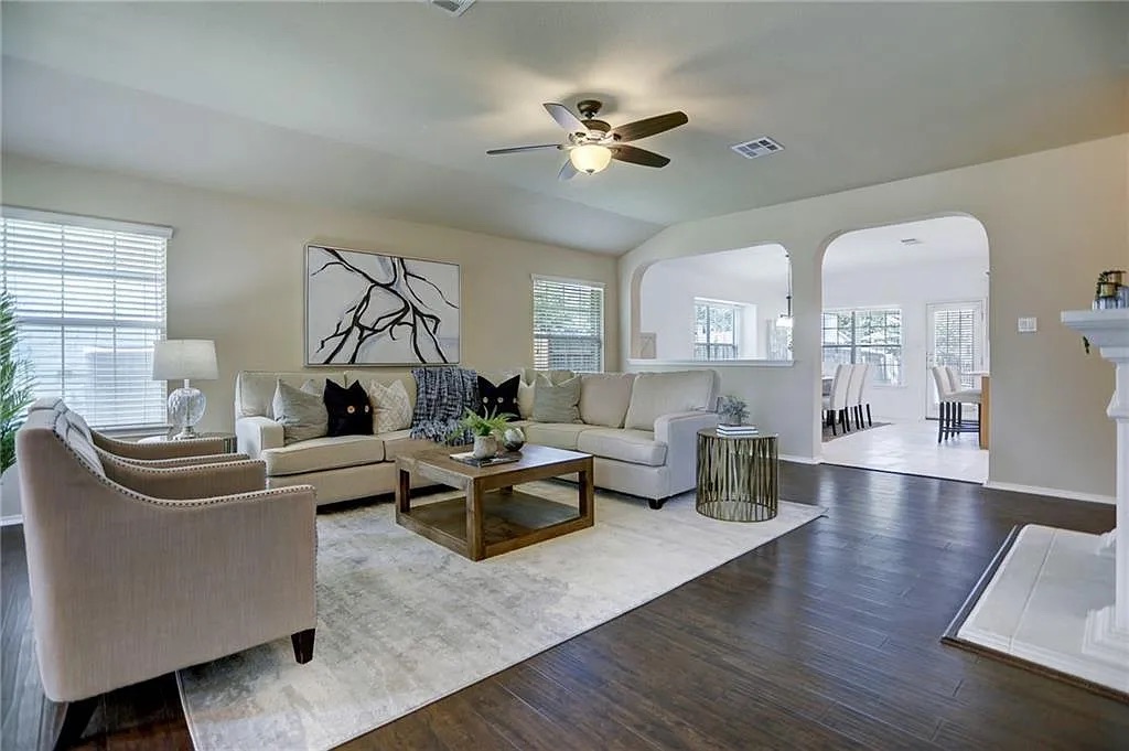 3512 Fitzroy Avenue Austin, TX 78748 - Photo 5 of 39