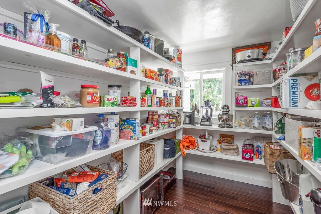 3610 Columbia Heights Road Longview, WA 98632 - Photo 11 of 32 Gallery Image 11