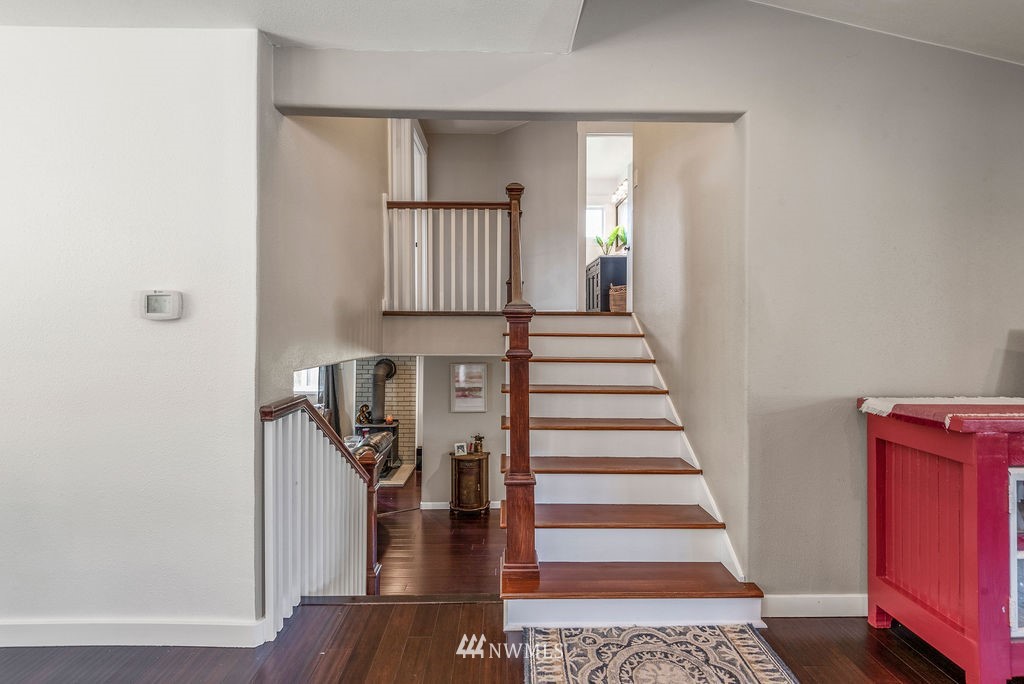 3610 Columbia Heights Road Longview, WA 98632 - Photo 14 of 32 Gallery Image 14