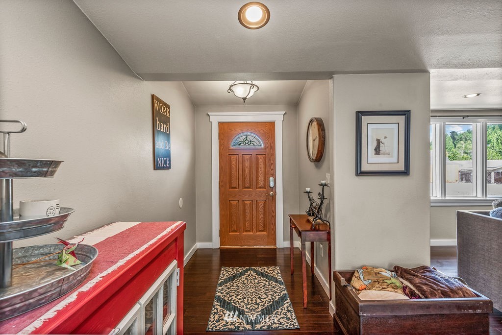 3610 Columbia Heights Road Longview, WA 98632 - Photo 23 of 32 Gallery Image 23