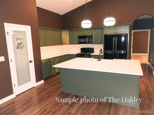 $429,640 | 334 Jenny Court, Waterloo, IL 62298