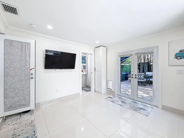 $1,099,000 | 2601 Northeast 18th Street, Pompano Beach, FL 33062