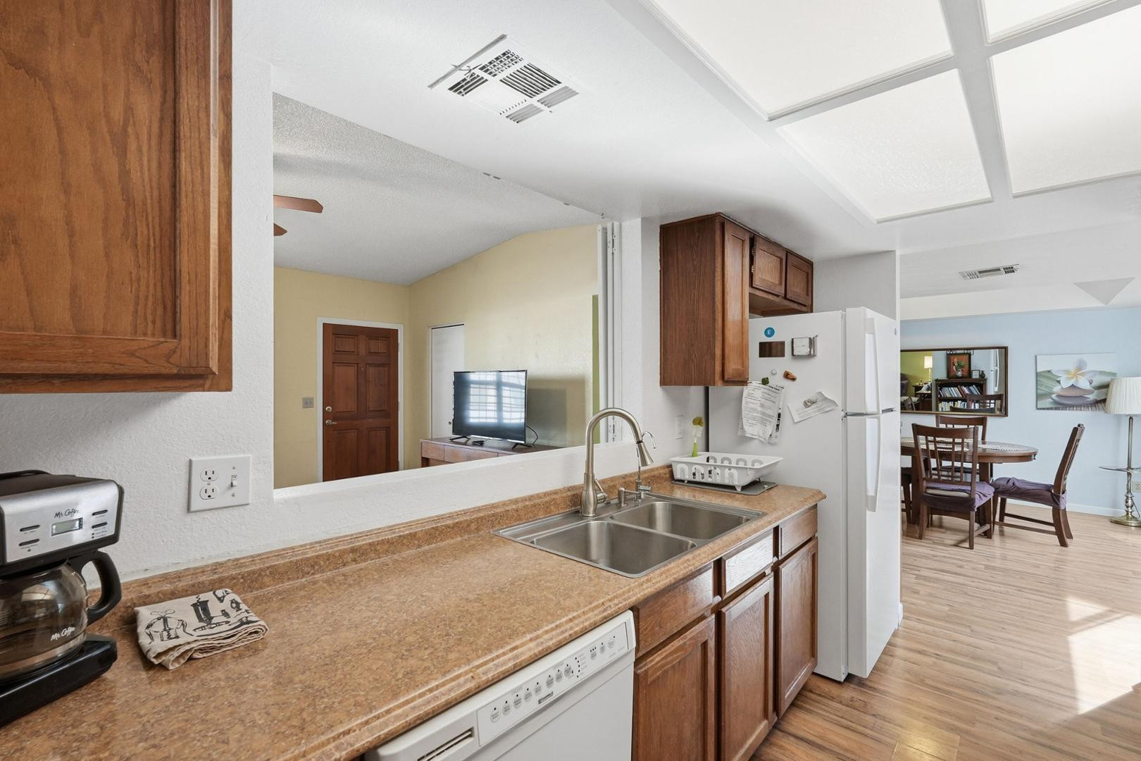 2929 East Broadway Road, Unit 102 Mesa, AZ 85204 - Photo 12 of 27 Photo #12