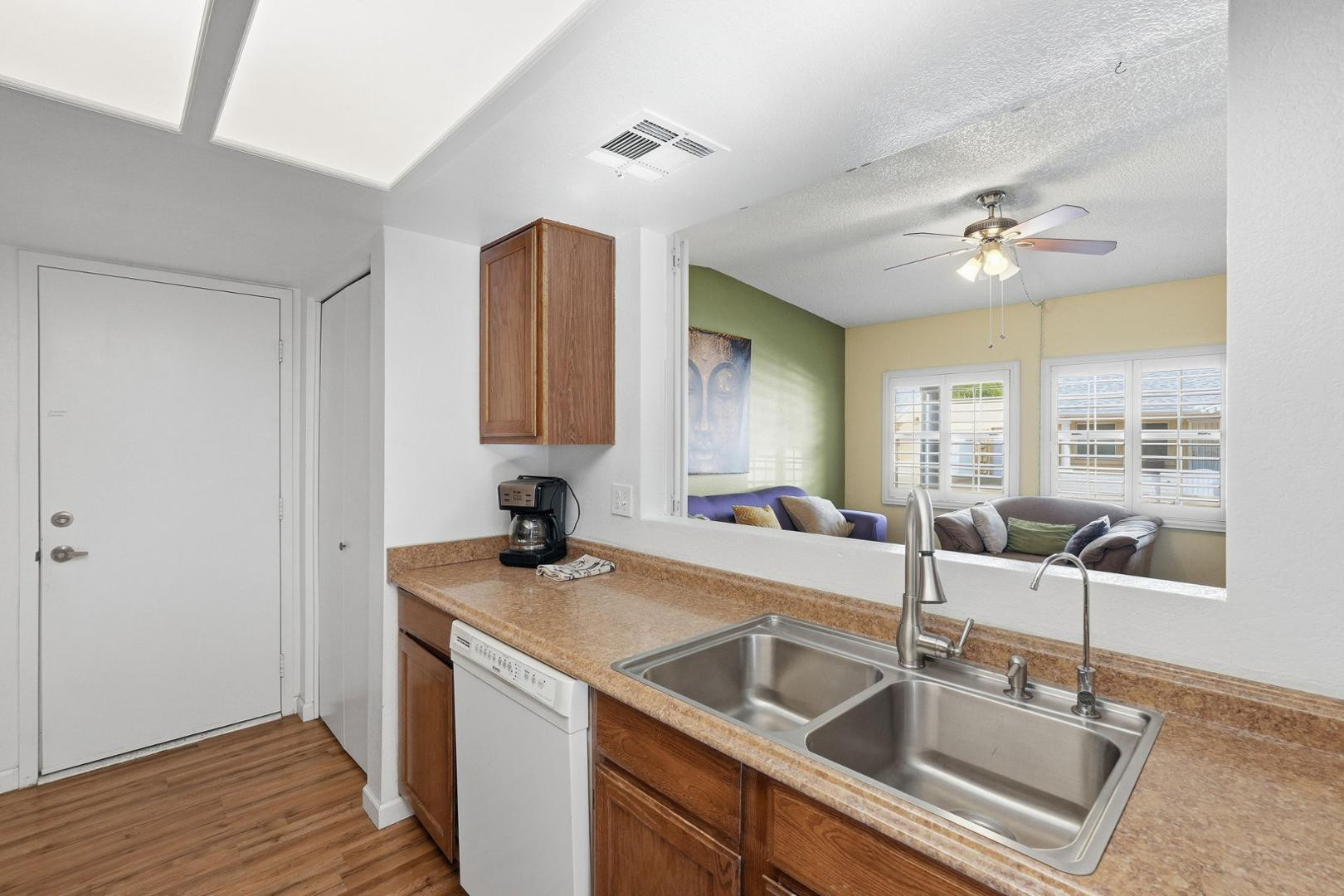 2929 East Broadway Road, Unit 102 Mesa, AZ 85204 - Photo 10 of 27 Photo #10