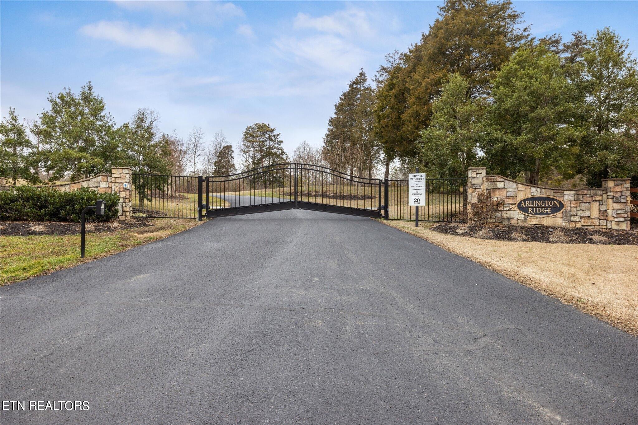 9245 Arlington Ridge Way Powell, TN 37849 - Photo 33 of 36 a view of a park with large trees