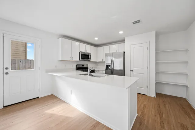 $1,850 | 18950 Panzini Drive, New Caney, TX 77357