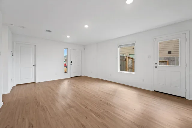 $1,850 | 18950 Panzini Drive, New Caney, TX 77357