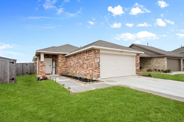 $1,850 | 18950 Panzini Drive, New Caney, TX 77357