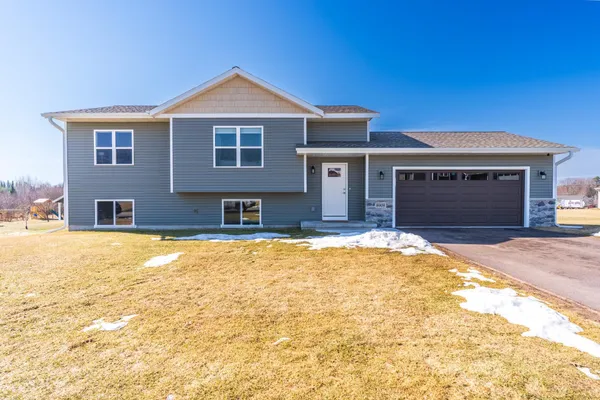 $364,900 | 8909 Hinner Springs Drive, Schofield, WI 54476