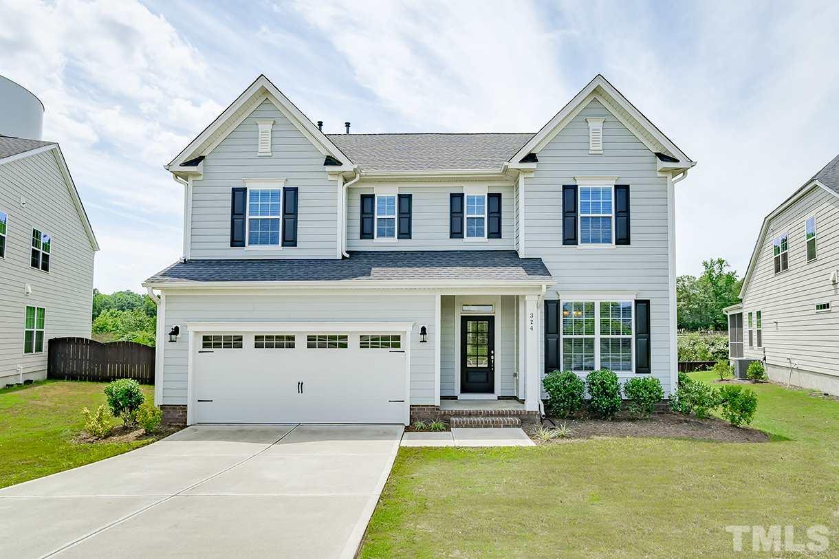 Located in Morgan Park with pool, 24 hour fitness center, & community playground right across the street.