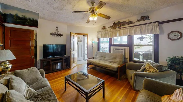 $1,225,000 | 40 East Grand Avenue, Old Orchard Beach, ME 04064