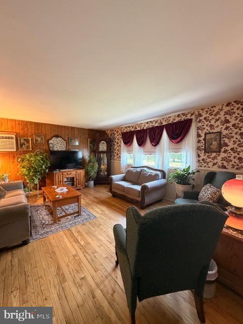 69 Hockamick Road Cookstown, NJ 08511 - Photo 7 of 21 Gallery Image 7