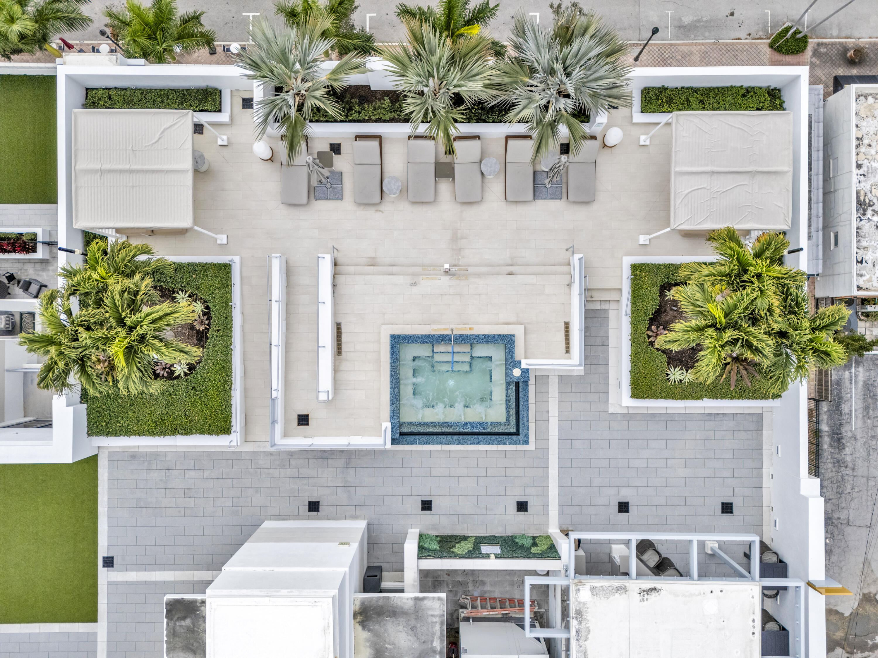 155 East Boca Raton Road, Unit 607 Boca Raton, FL 33432 - Photo 15 of 15 a view of entryway with garden