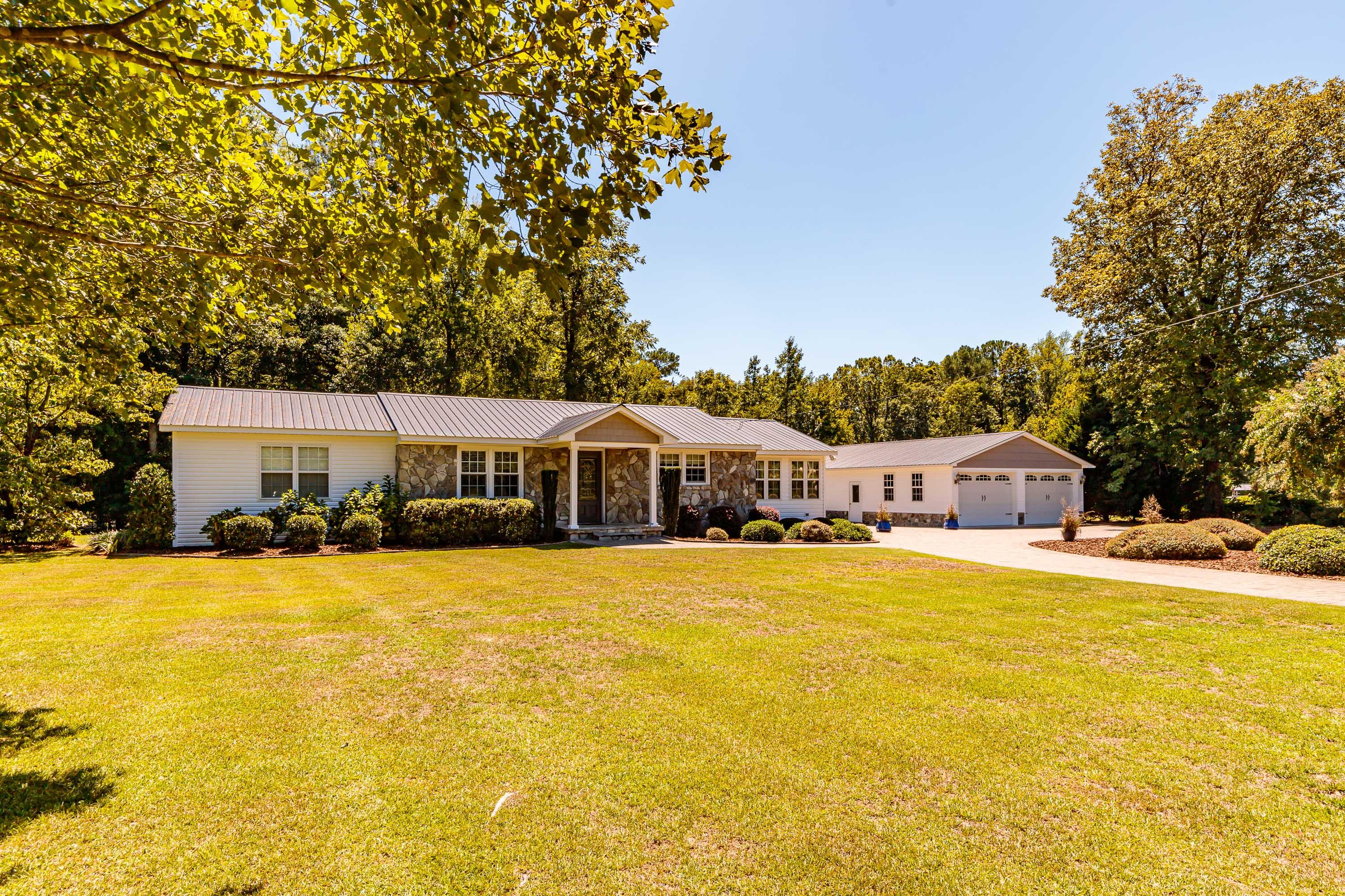 2777 Farm Life School Road Carthage, NC 28327 - Photo 1 of 44 2777FLM-2