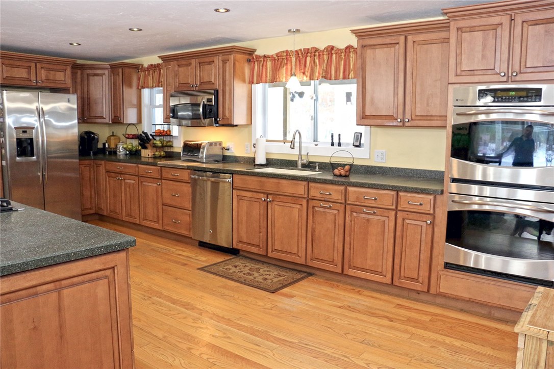 90 Muddy Brook Road West Greenwich, RI 02817 - Photo 10 of 32 Gallery Image 10