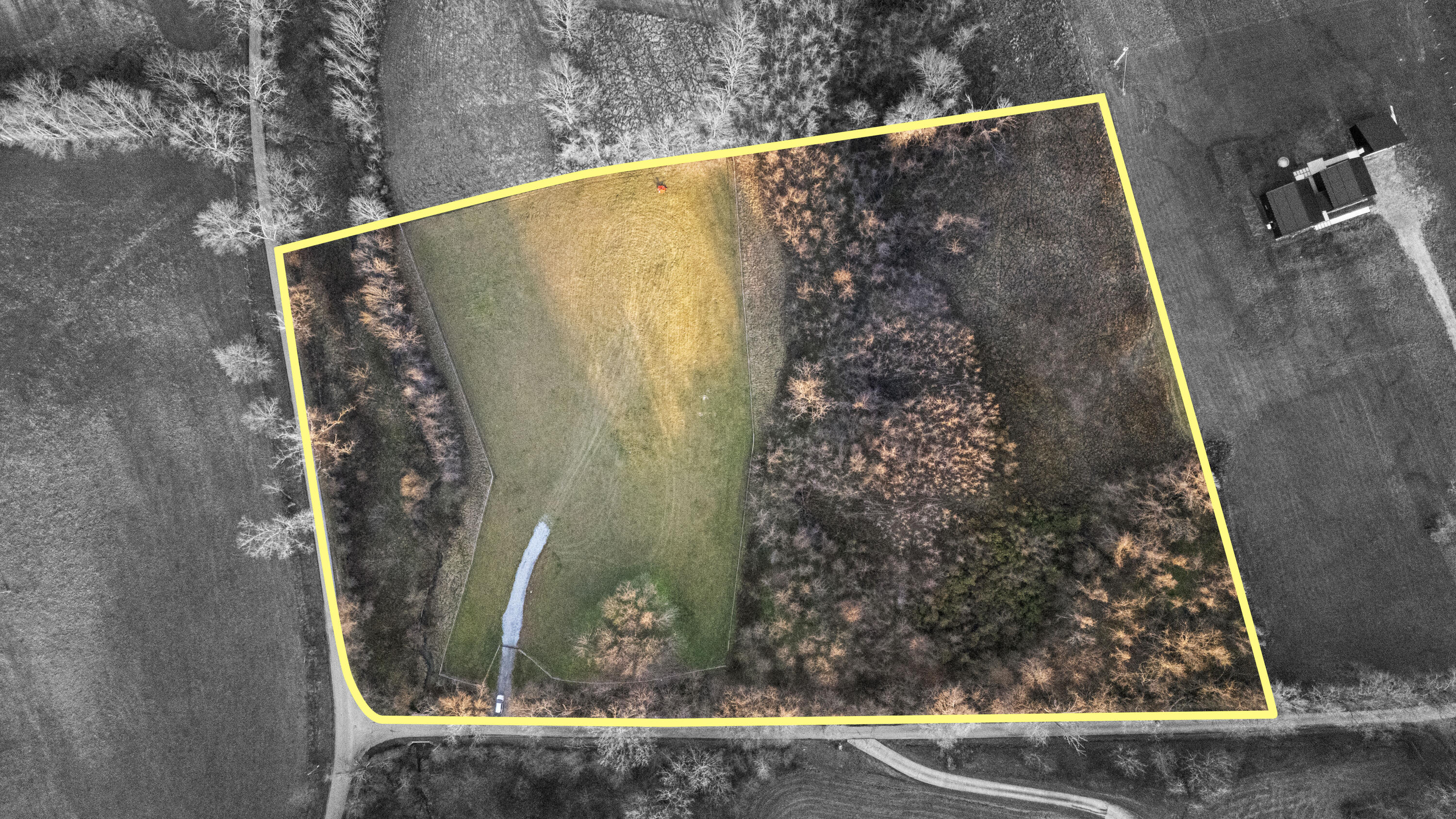 6725 Wades Mill Road Mount Sterling, KY 40353 - Photo 9 of 17 DJI_20241223165115_0233_D_Line