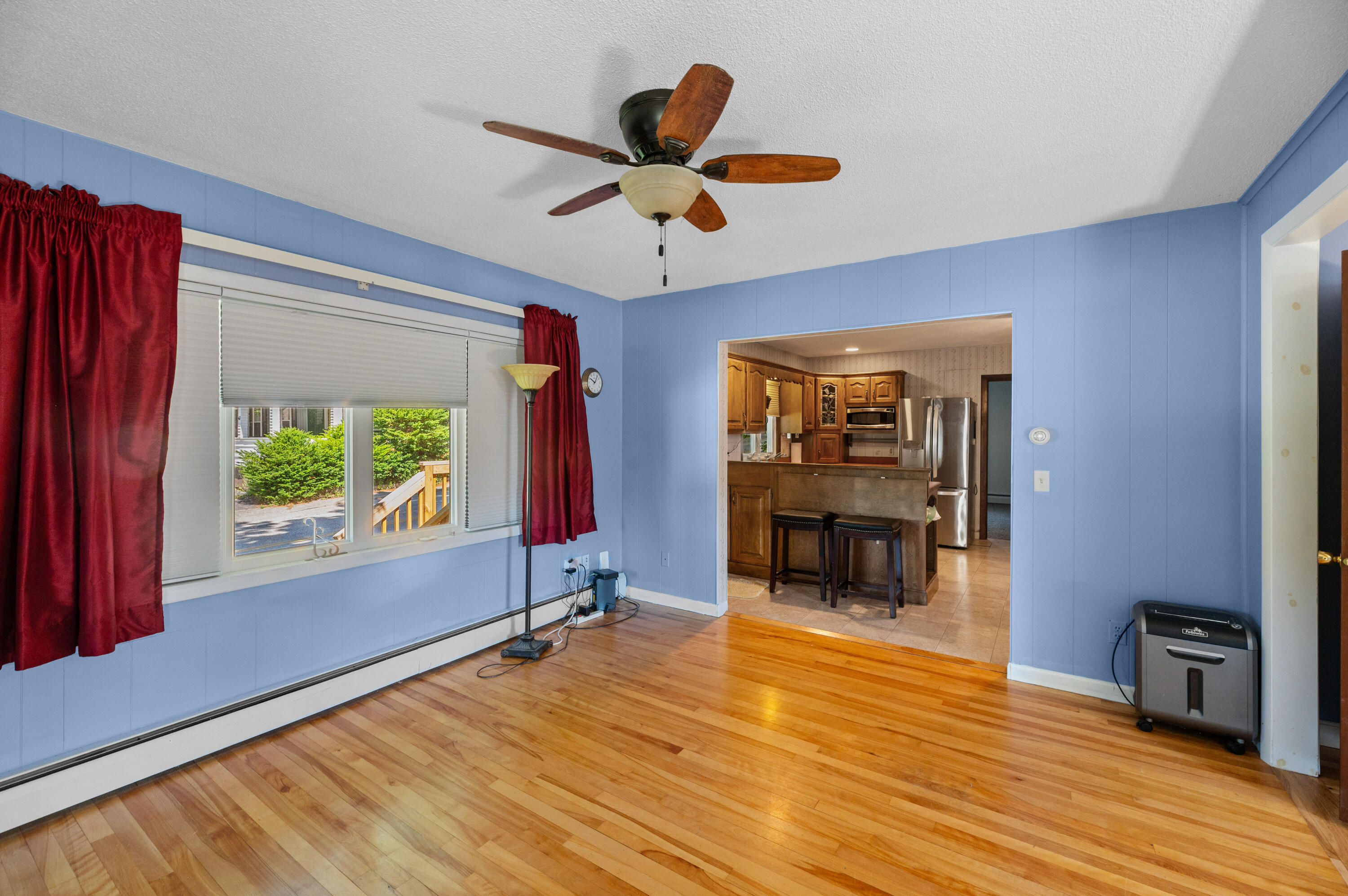66 Rideout Avenue Lewiston, ME 04240 - Photo 6 of 18 DSC_9380