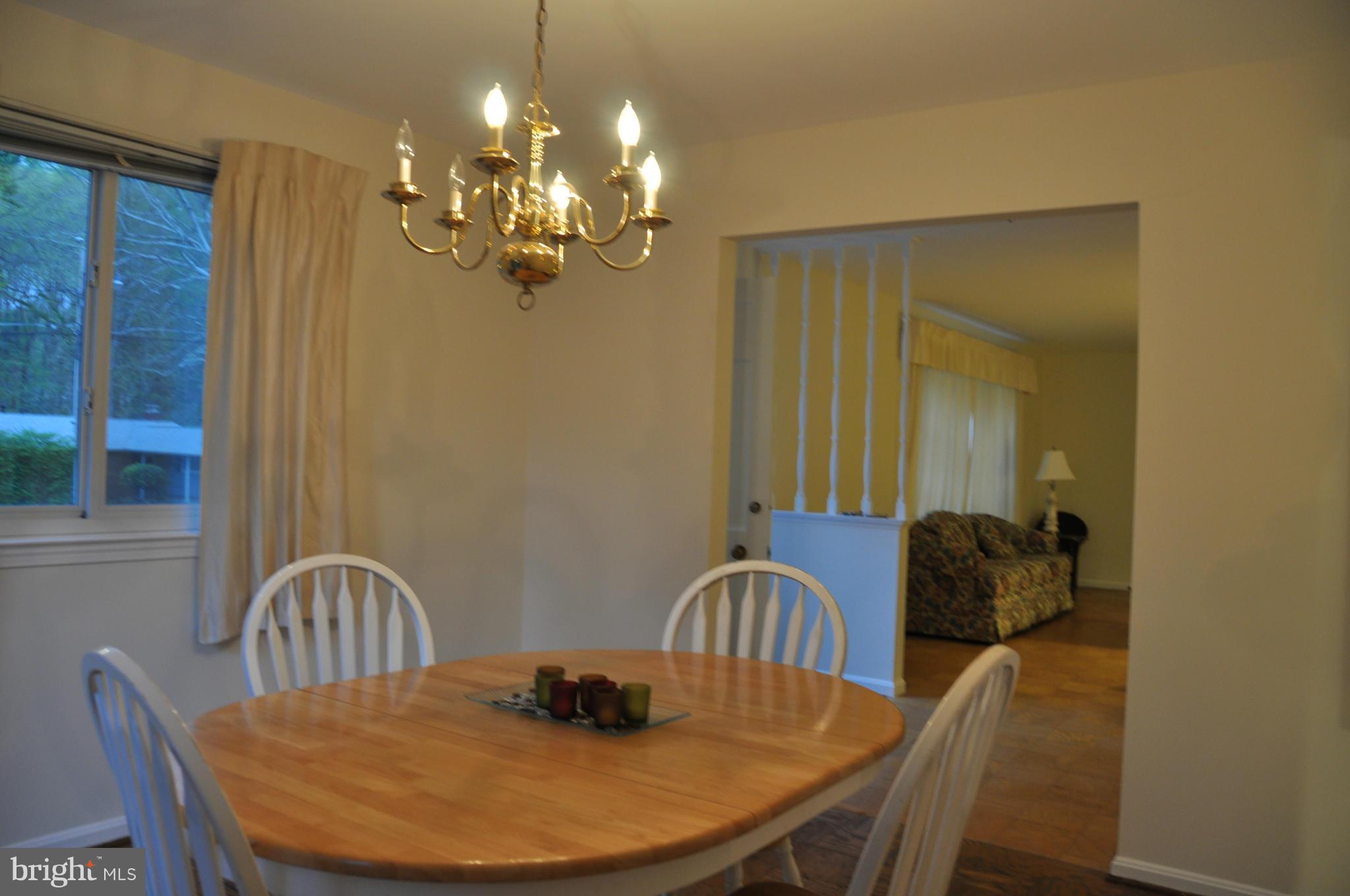 8602 Thames Street Springfield, VA 22151 - Photo 6 of 21 Dining Room