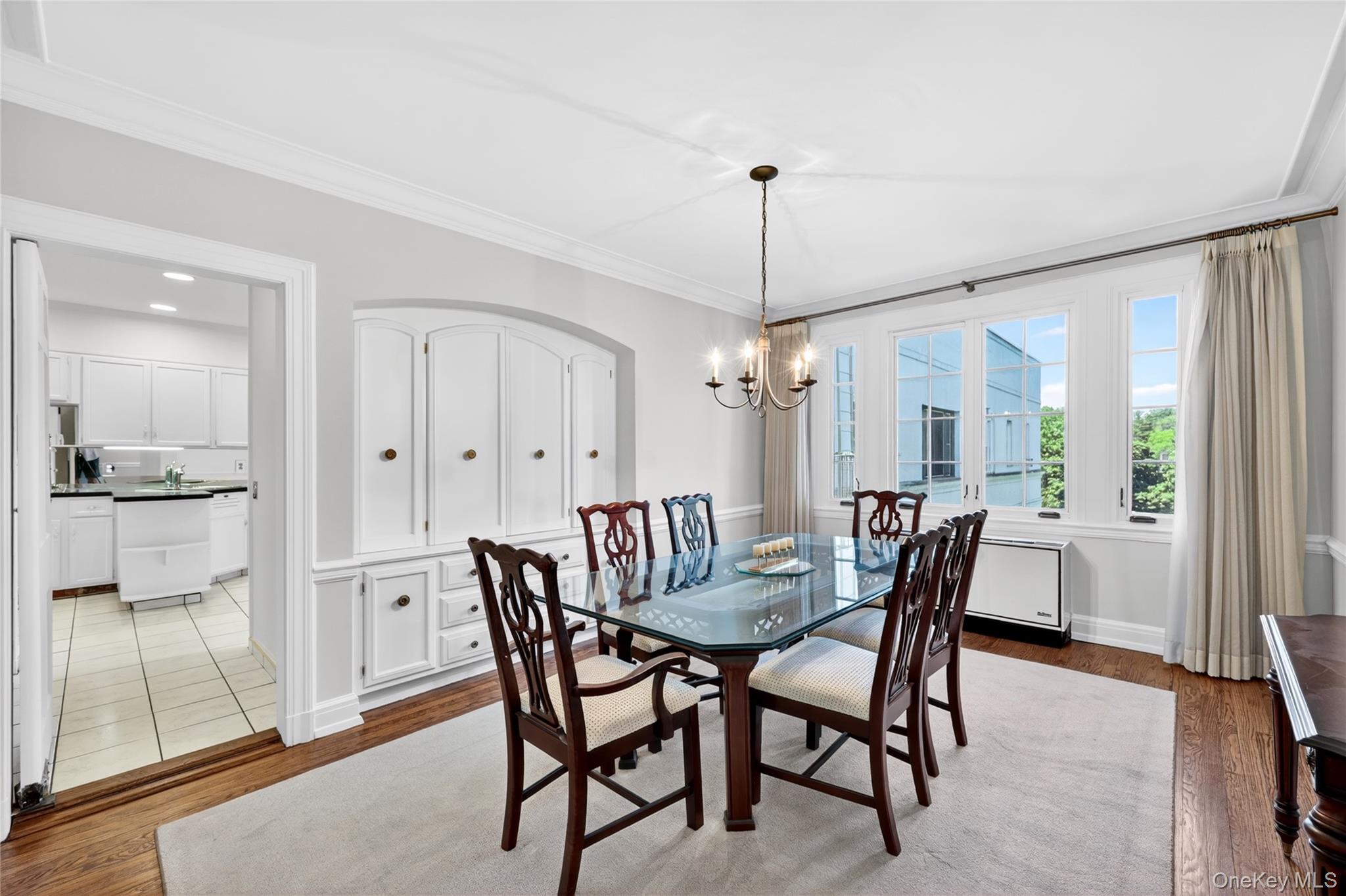 10 Brooklands, Unit 5H Bronxville, NY 10708 - Photo 15 of 33 Generous Dining Room with Beautiful Built-Ins