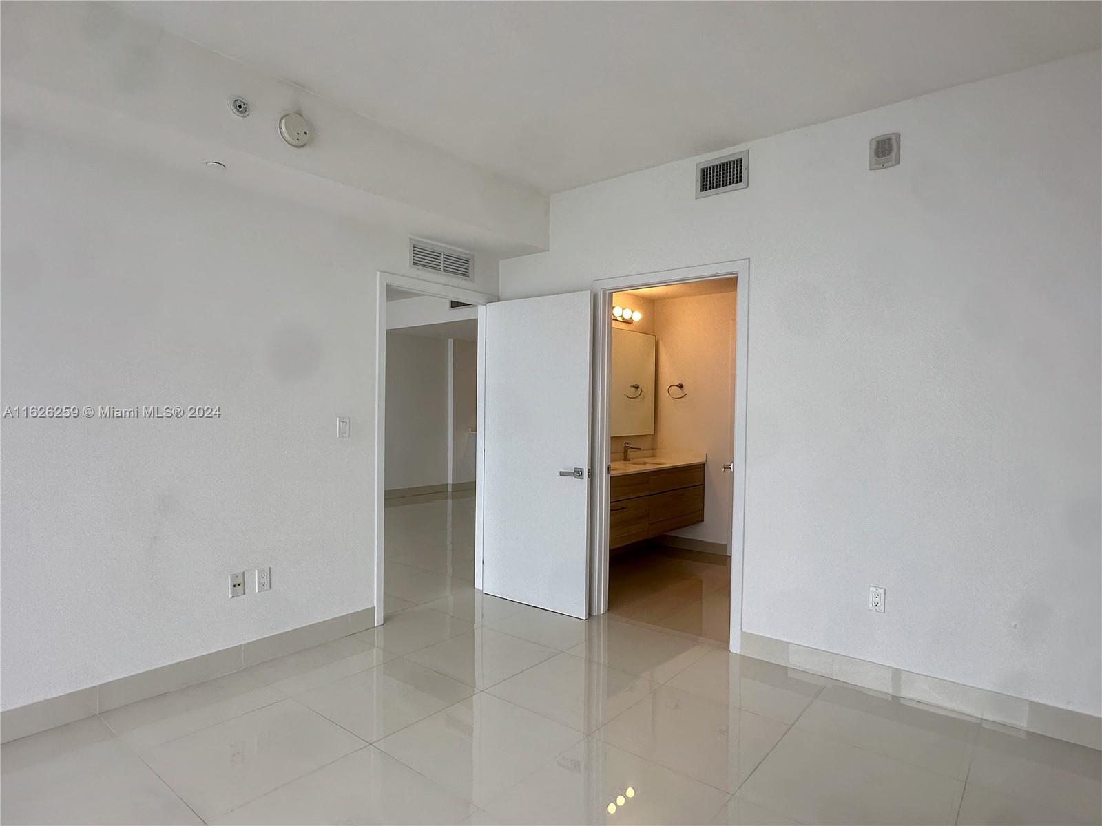 600 Northeast 27th Street, Unit 2302 Miami, FL 33137 - Photo 15 of 33